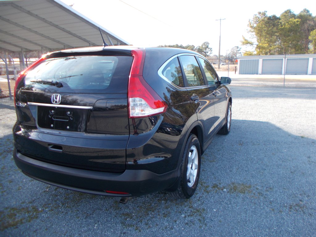 2014 Honda CR-V - $10,500