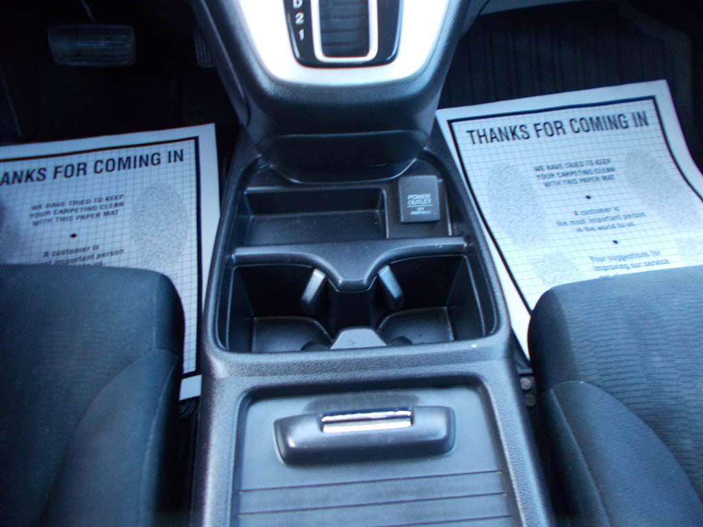 2014 Honda CR-V - $10,500