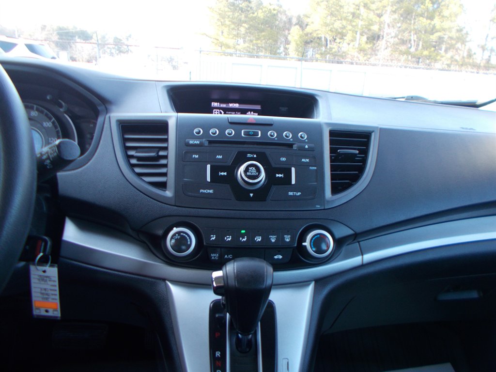 2014 Honda CR-V - $10,500