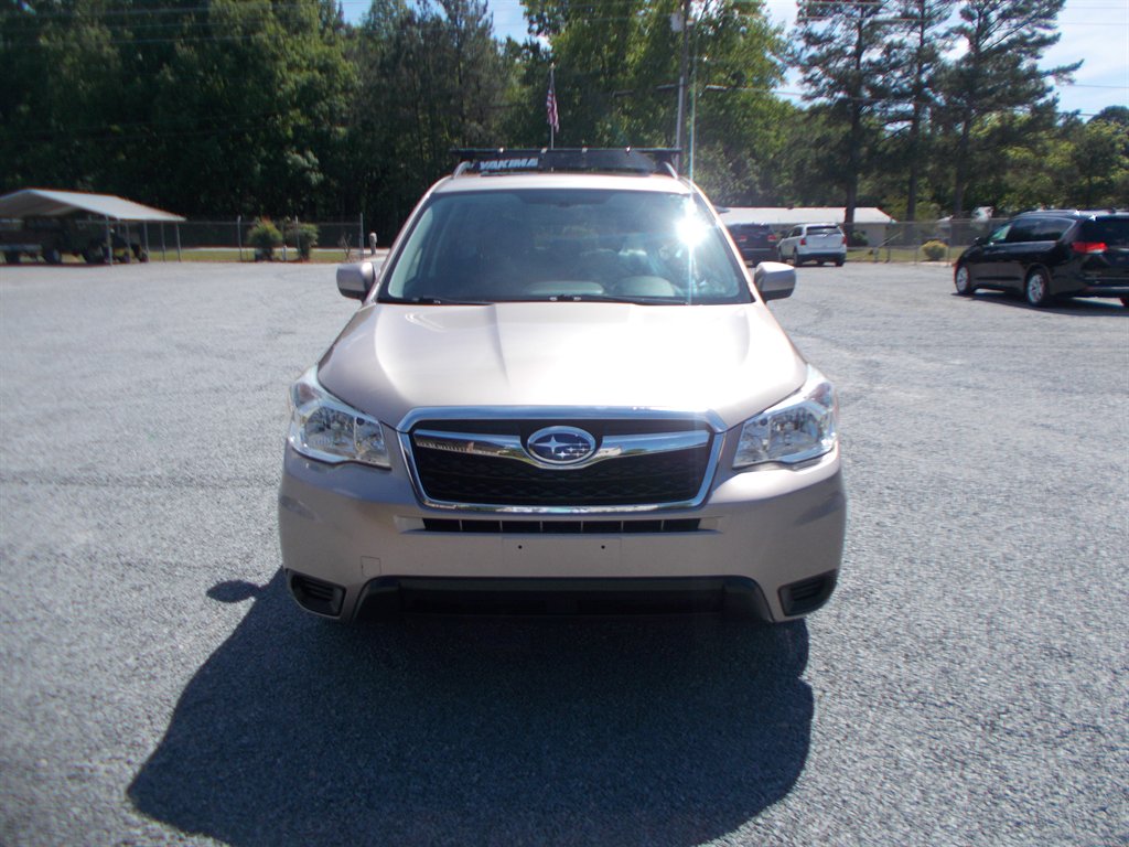 2016 Subaru Forester - $12,000