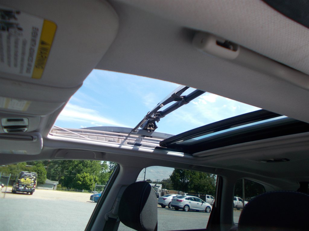 2016 Subaru Forester - $12,000