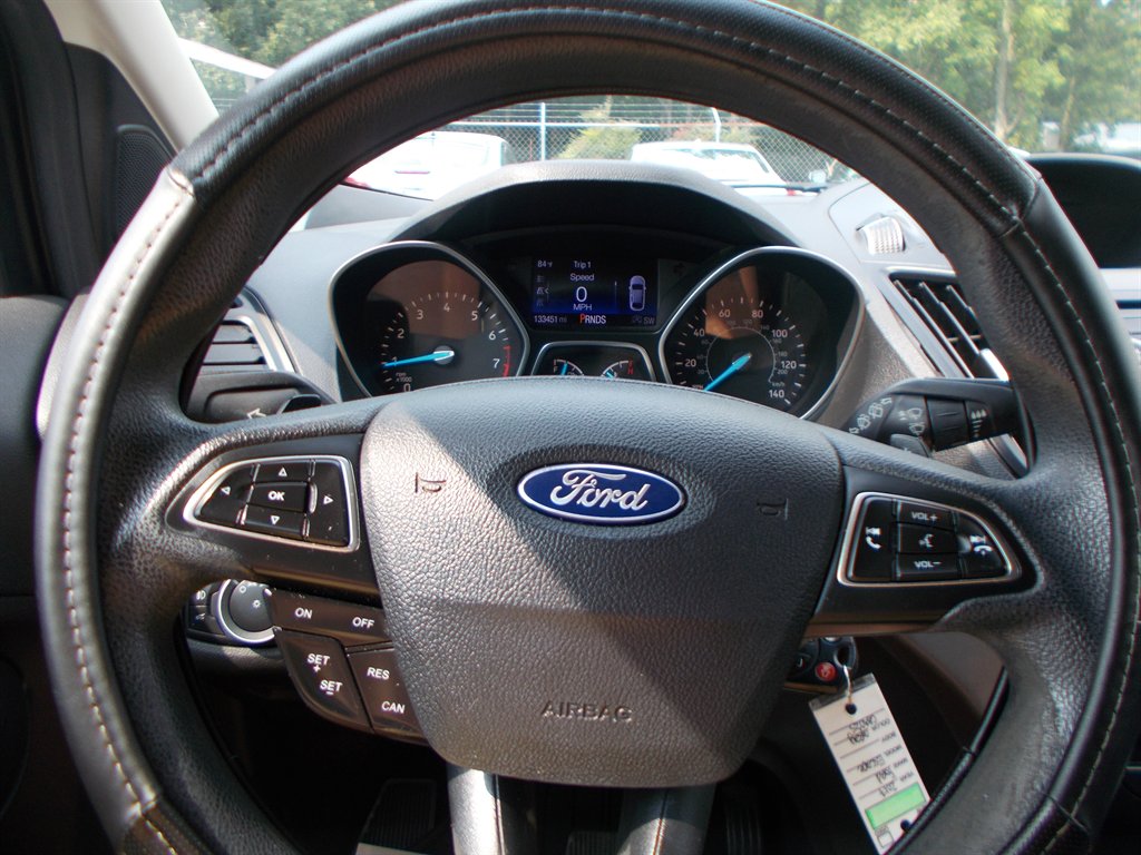 2017 Ford Escape - $10,500
