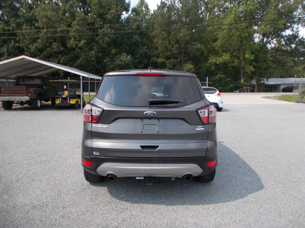 2017 Ford Escape - $10,500