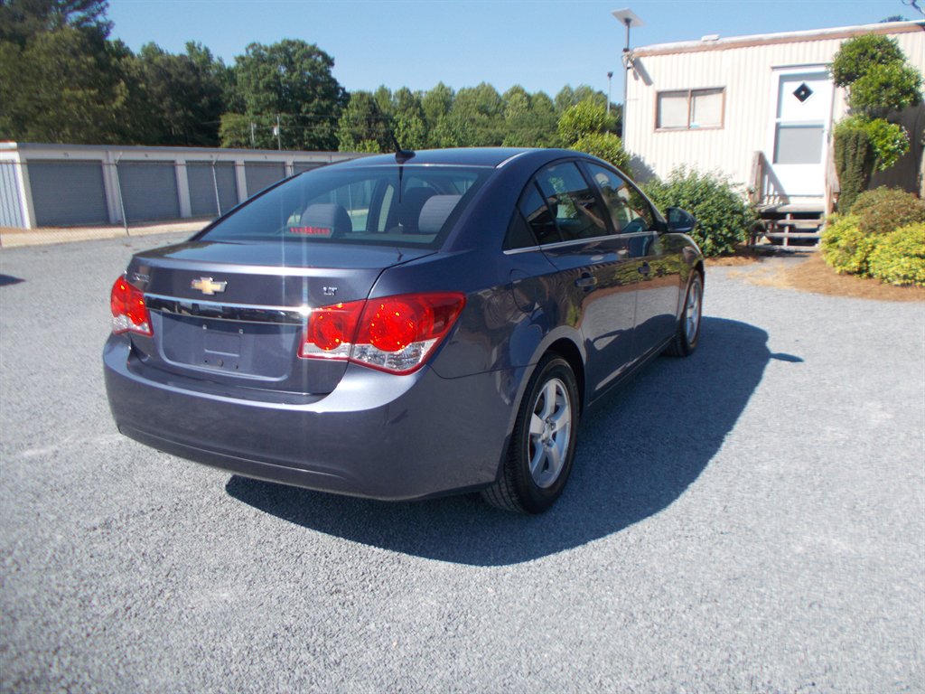 2014 Chevrolet Cruze - $10,500