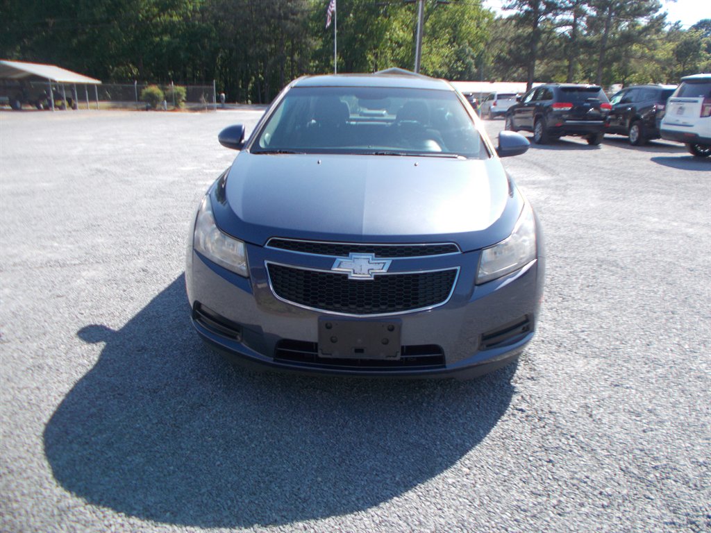2014 Chevrolet Cruze - $10,500