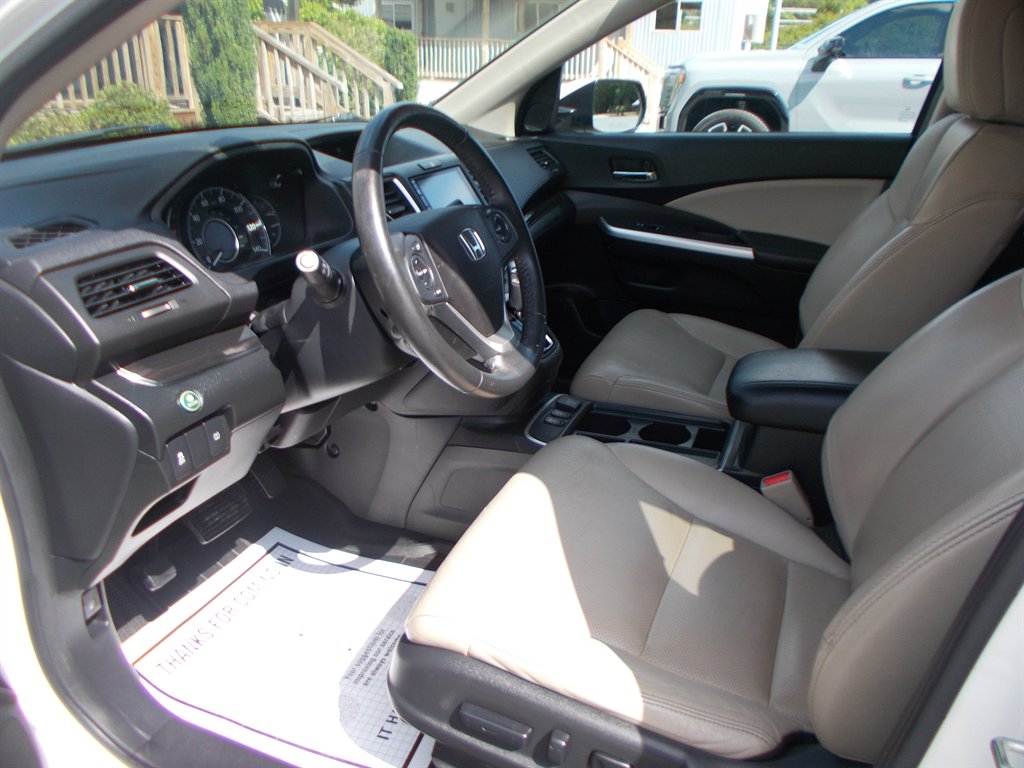 2016 Honda CR-V - $14,000