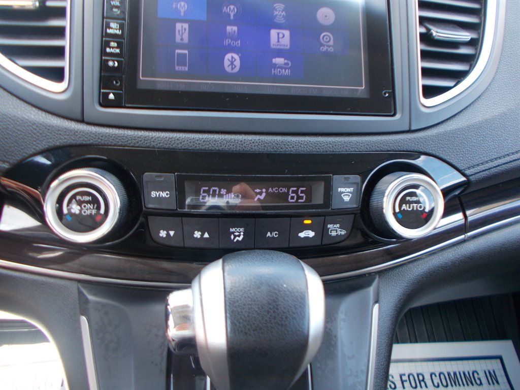 2016 Honda CR-V - $14,000