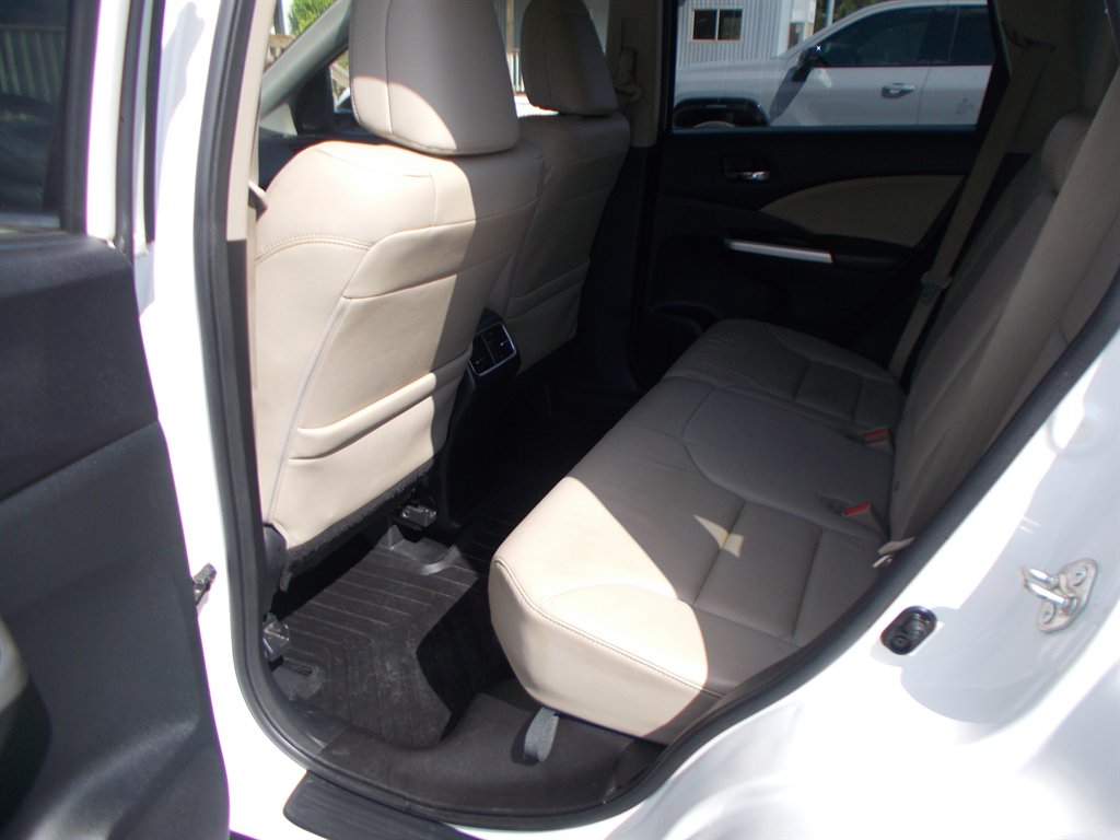 2016 Honda CR-V - $14,000
