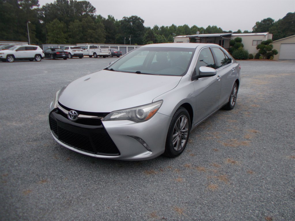 2016 Toyota Camry - $14,500