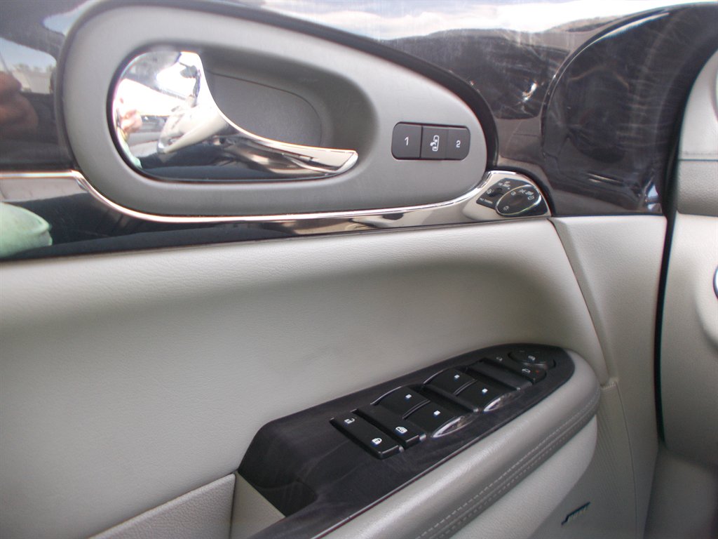 2017 Buick Enclave - $13,000