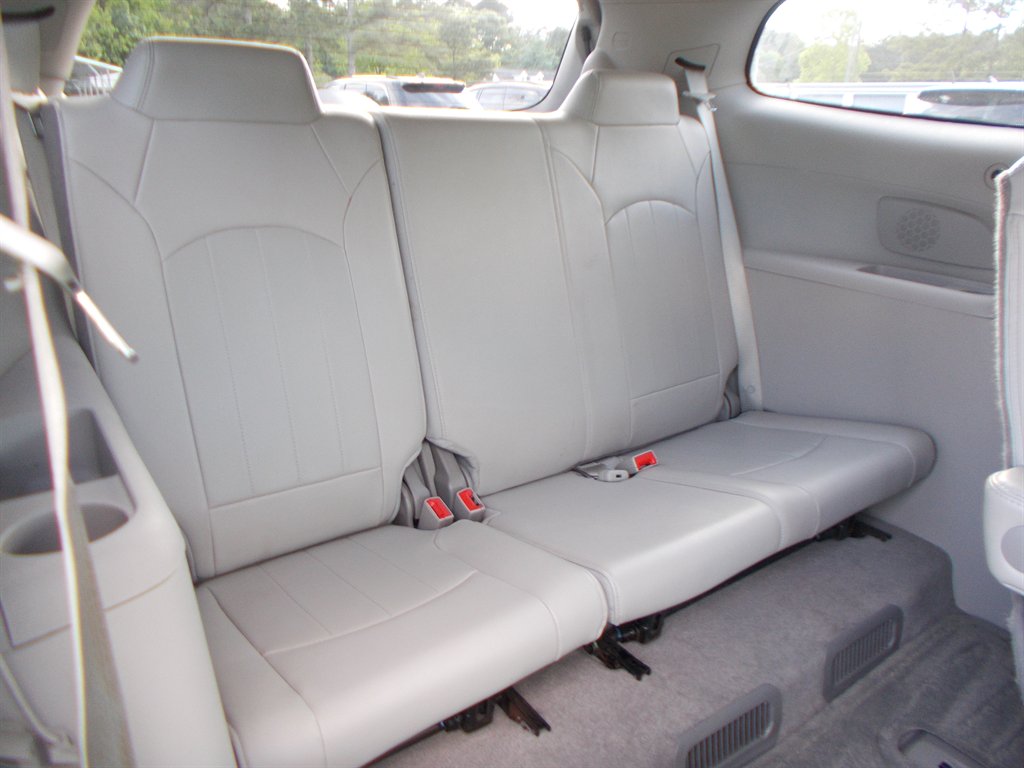 2017 Buick Enclave - $13,000