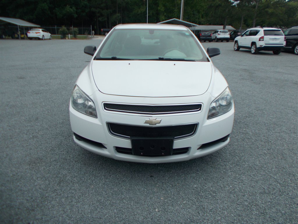 2012 Chevrolet Malibu - $10,500