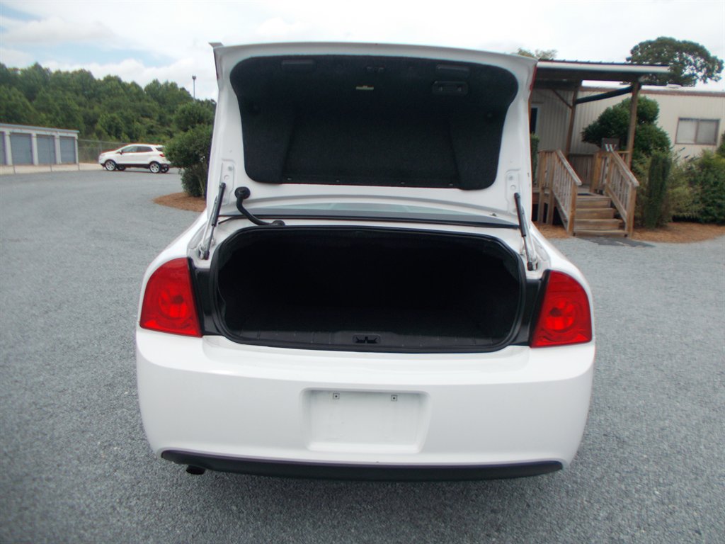 2012 Chevrolet Malibu - $10,500