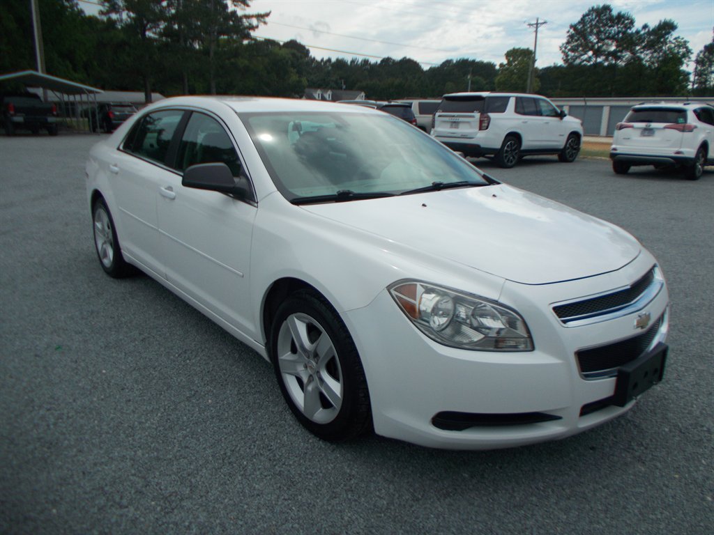 2012 Chevrolet Malibu - $10,500