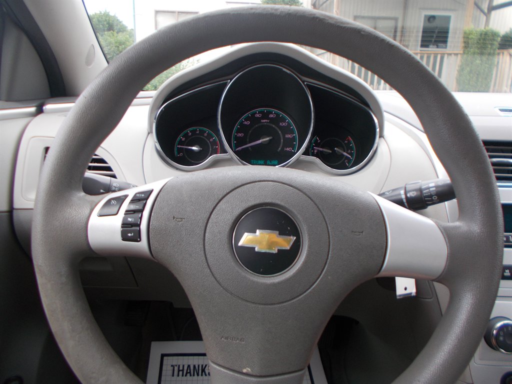 2012 Chevrolet Malibu - $10,500