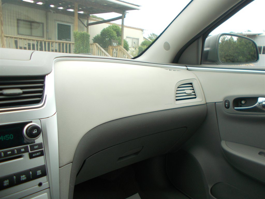 2012 Chevrolet Malibu - $10,500