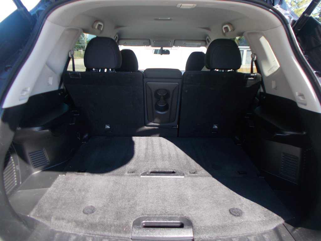 2018 Nissan Rogue - $14,000