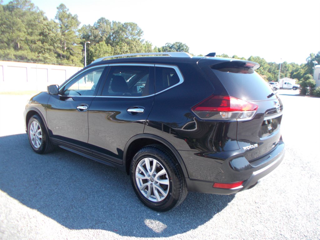 2018 Nissan Rogue - $14,000