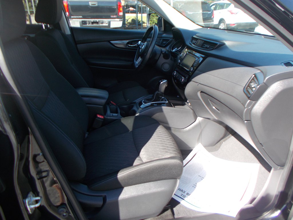 2018 Nissan Rogue - $14,000
