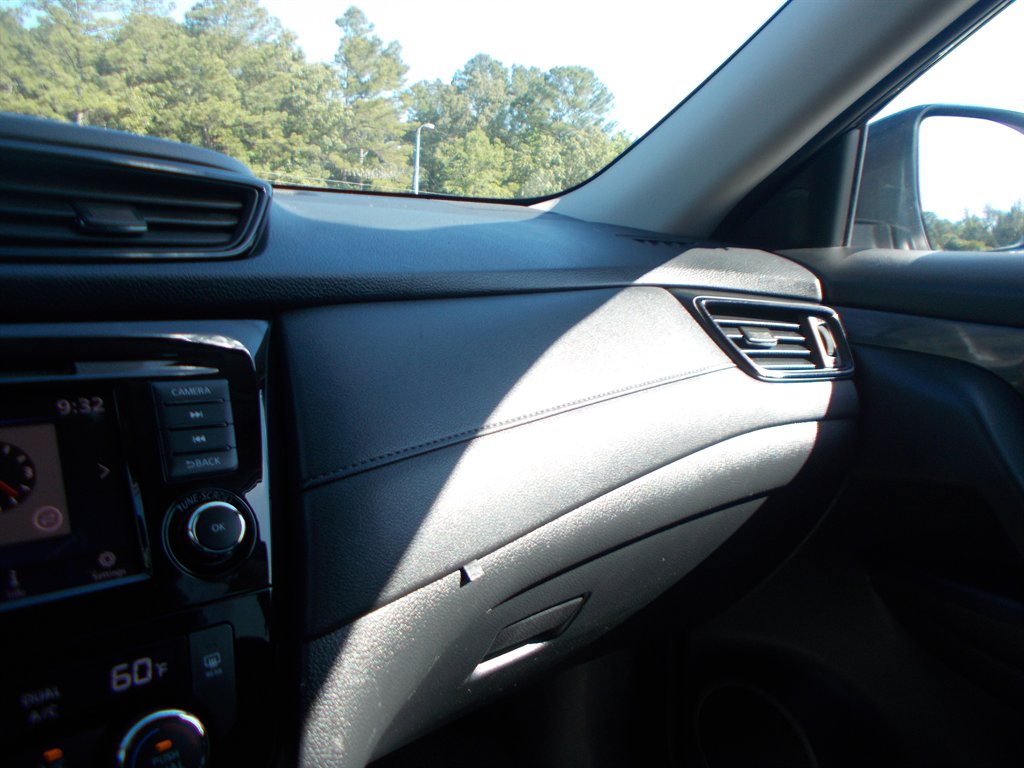 2018 Nissan Rogue - $14,000