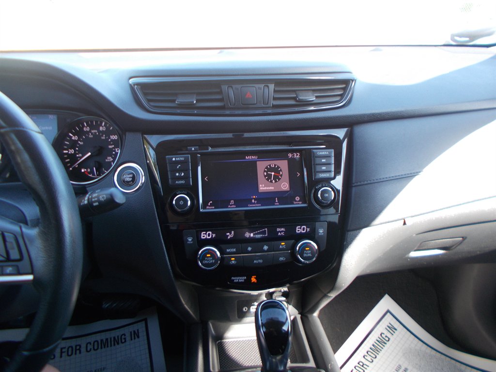 2018 Nissan Rogue - $14,000