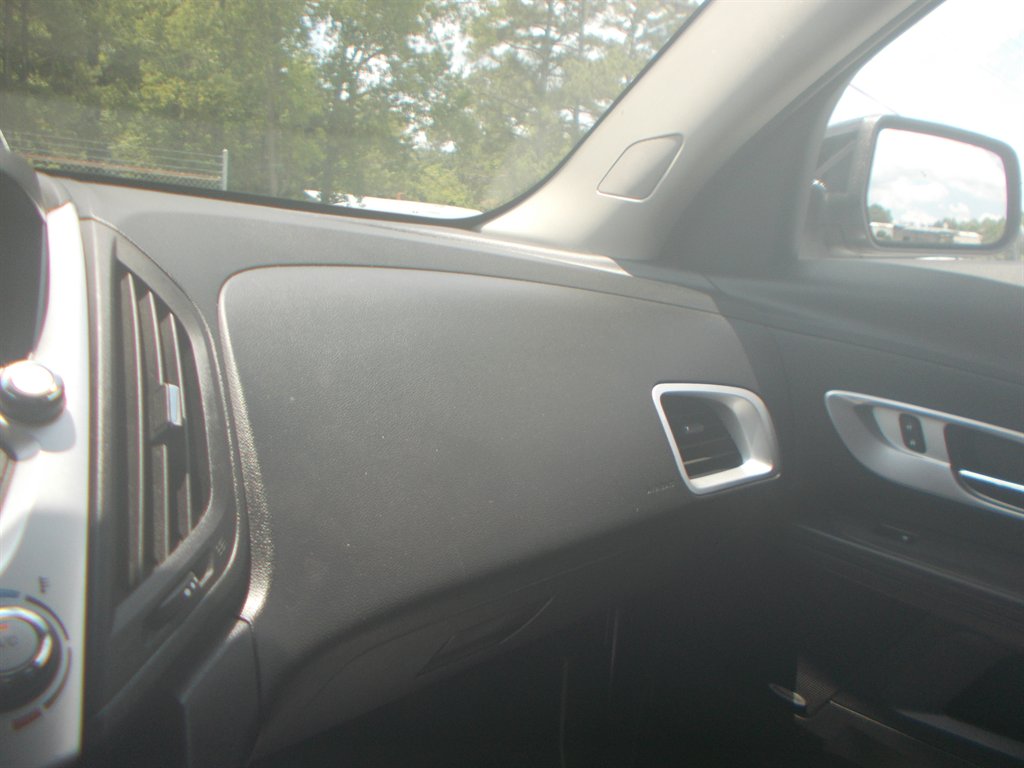 2016 Chevrolet Equinox - $10,500