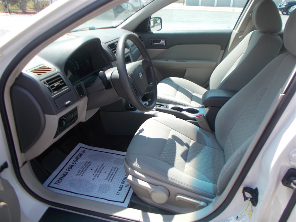 2012 Ford Fusion - $10,000