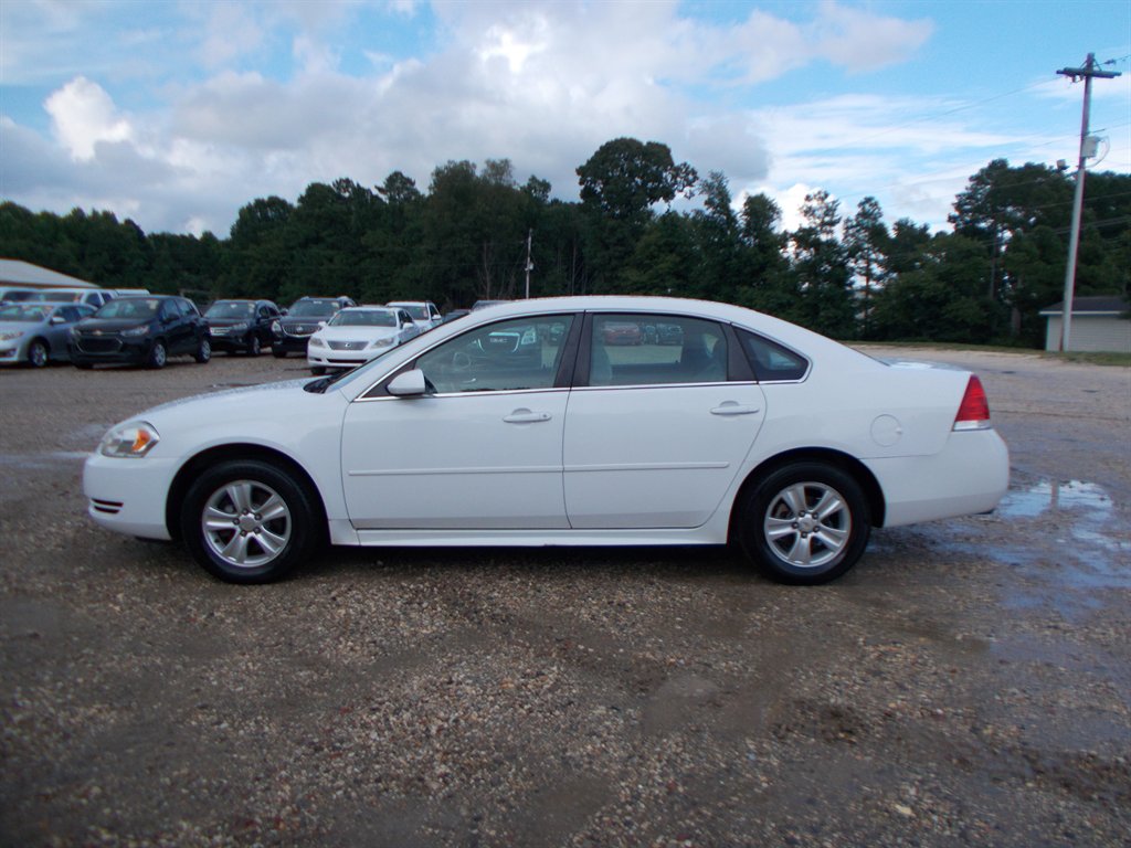 2014 Chevrolet Impala - $9,500