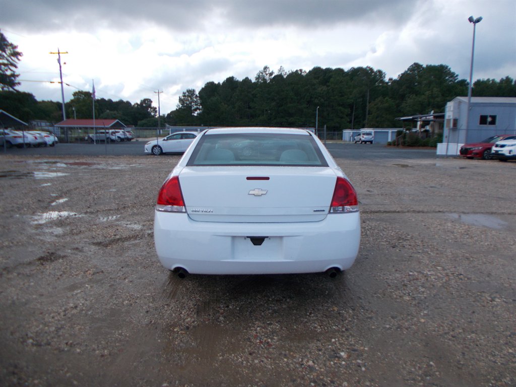2014 Chevrolet Impala - $9,500
