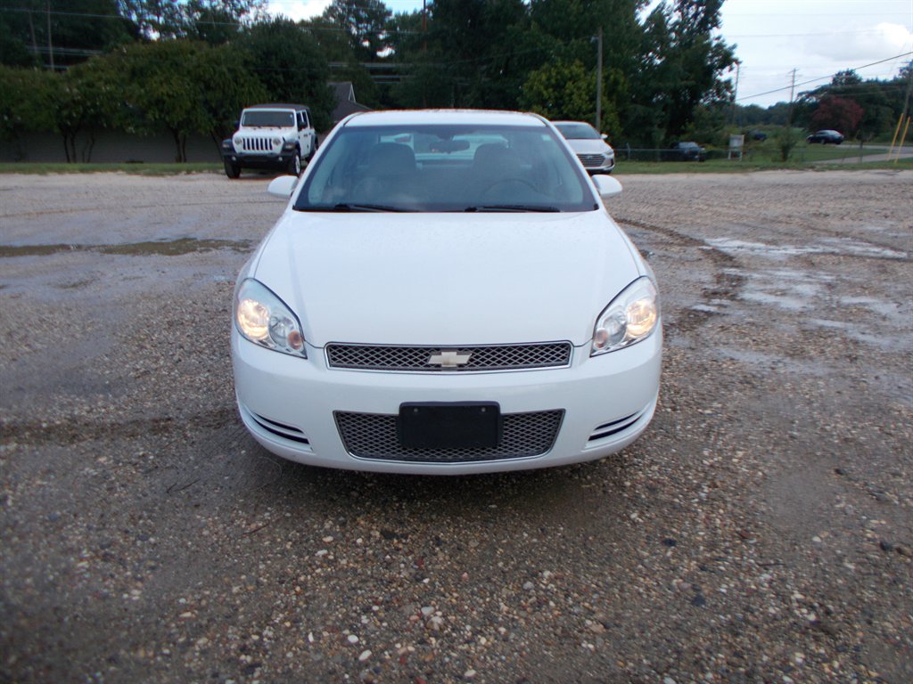2014 Chevrolet Impala - $9,500