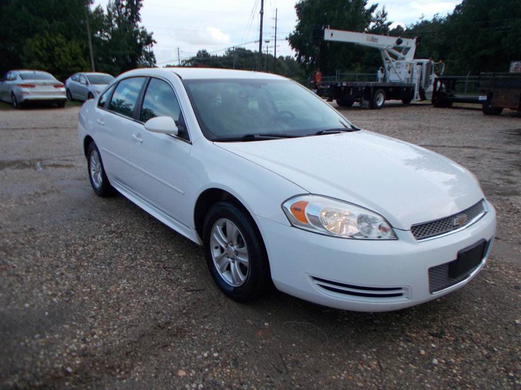 2014 Chevrolet Impala - $9,500