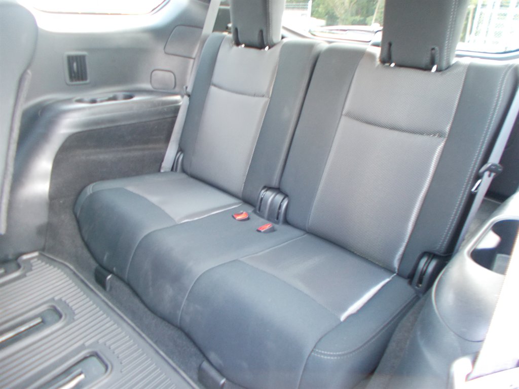 2020 Nissan Pathfinder - $13,000
