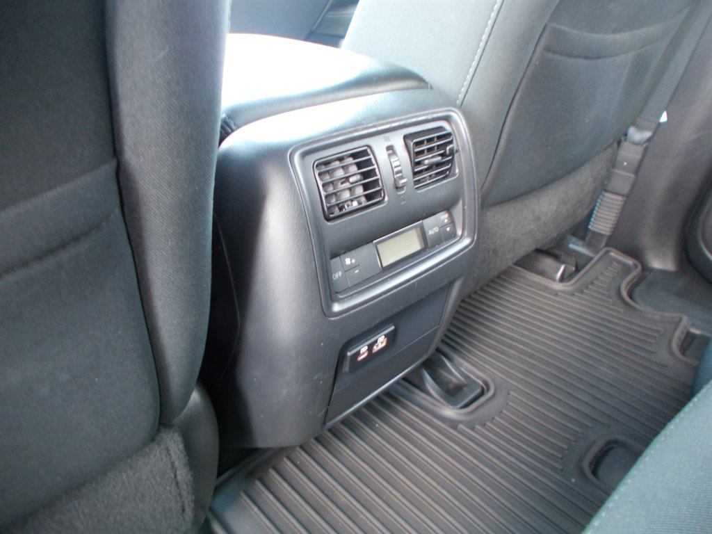2020 Nissan Pathfinder - $13,000