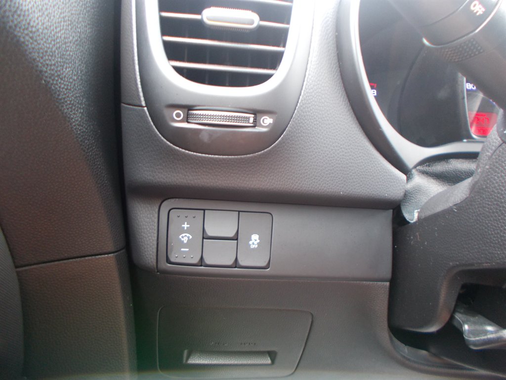 2014 Kia Soul - $10,000