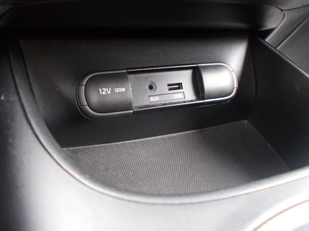 2014 Kia Soul - $10,000