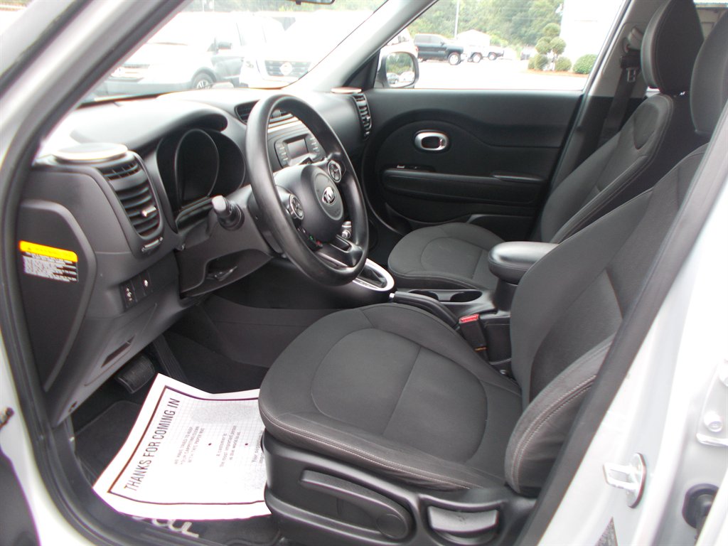 2014 Kia Soul - $10,000