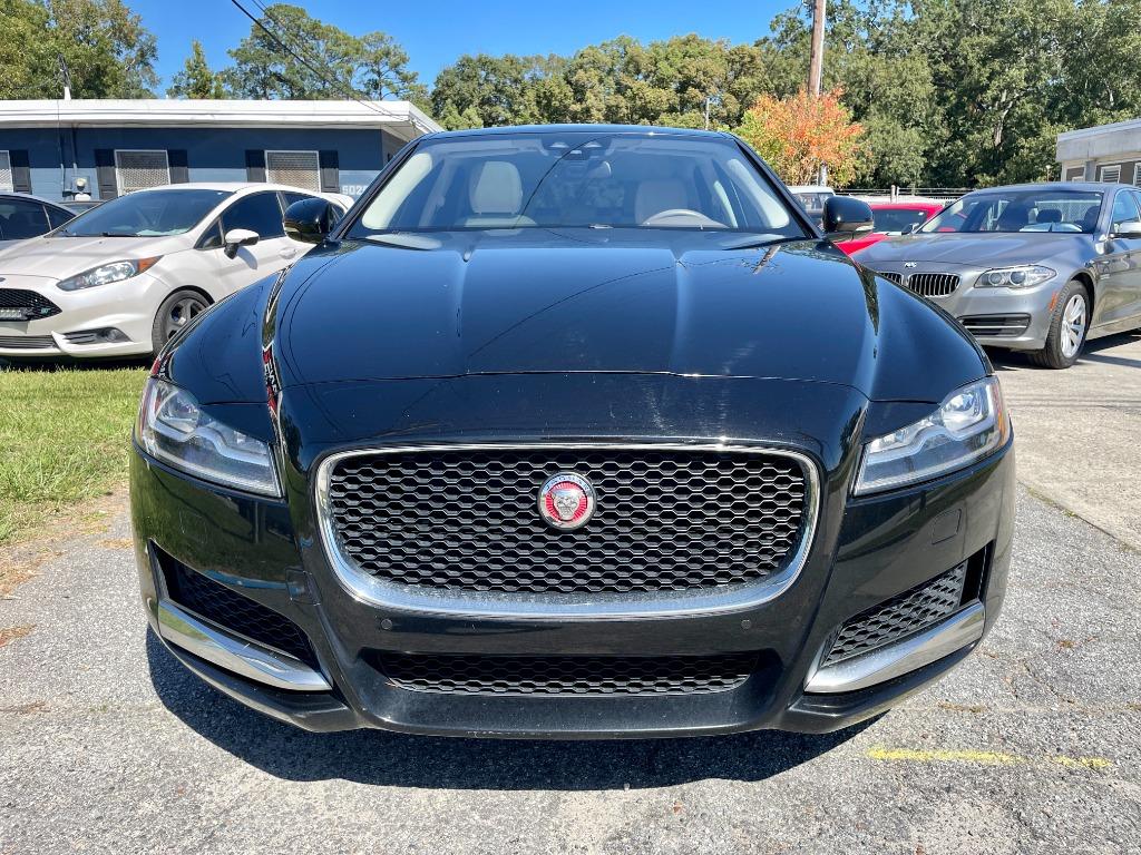 2017 Jaguar XF 35t Prestige photo