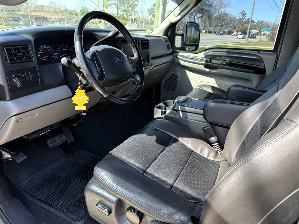 2004 Ford RSX XL photo