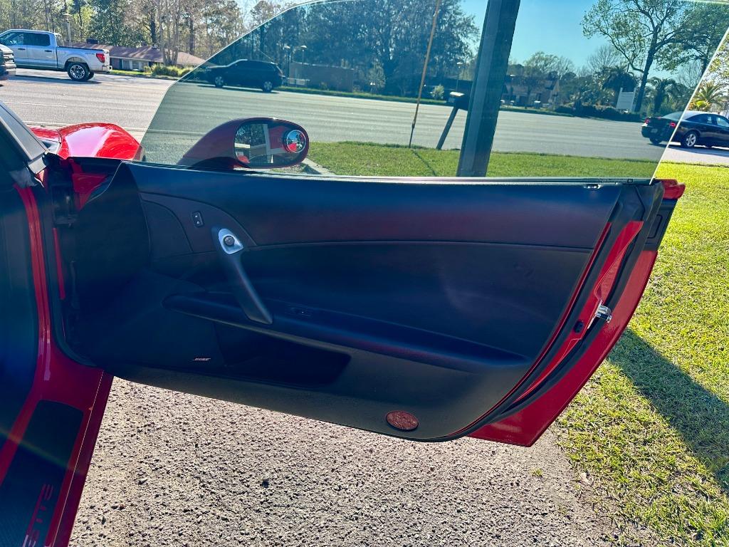 2005 Chevrolet Corvette photo
