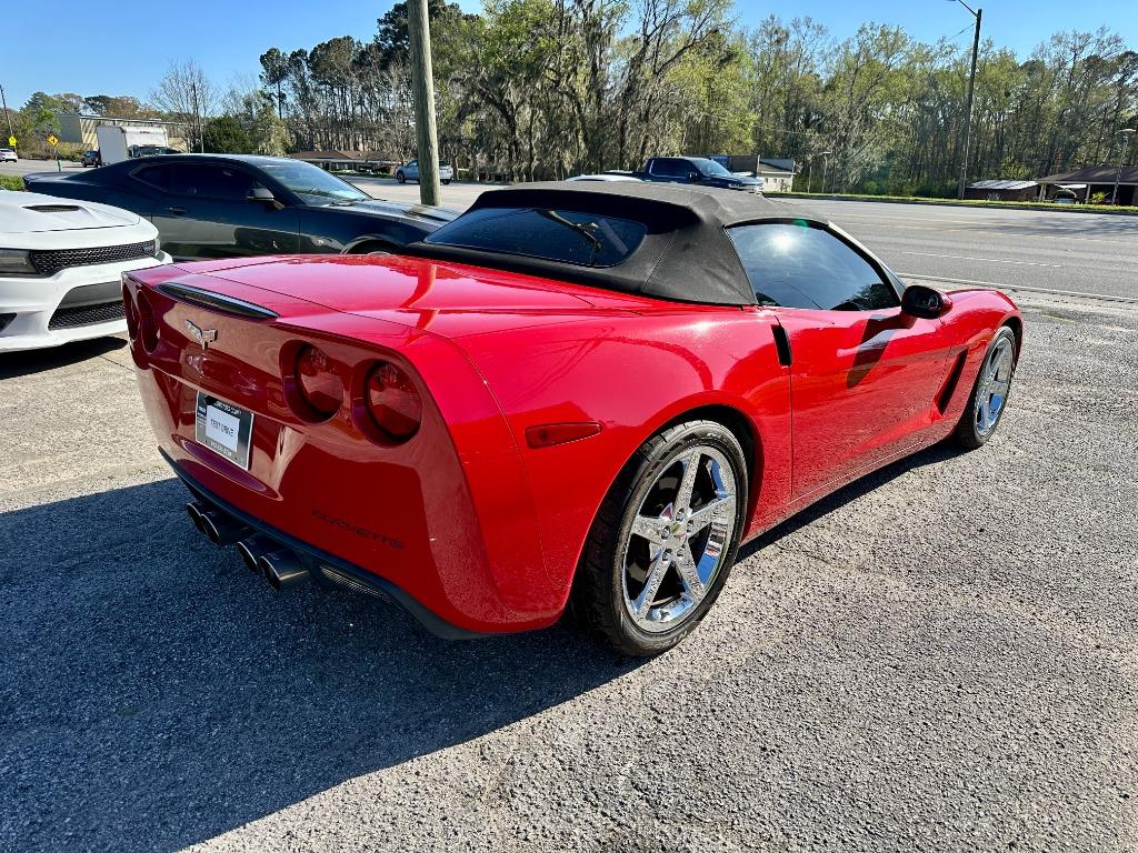 2005 Chevrolet Corvette photo