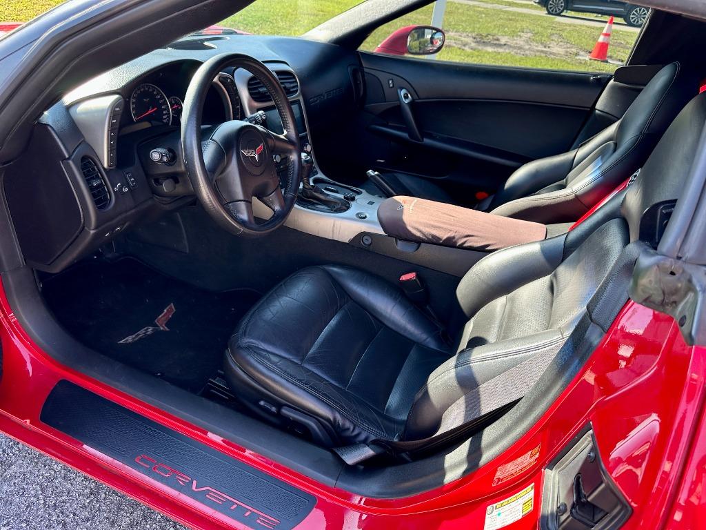 2005 Chevrolet Corvette photo