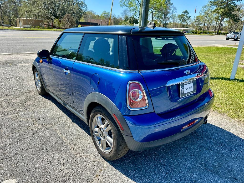 2013 MINI Cooper photo