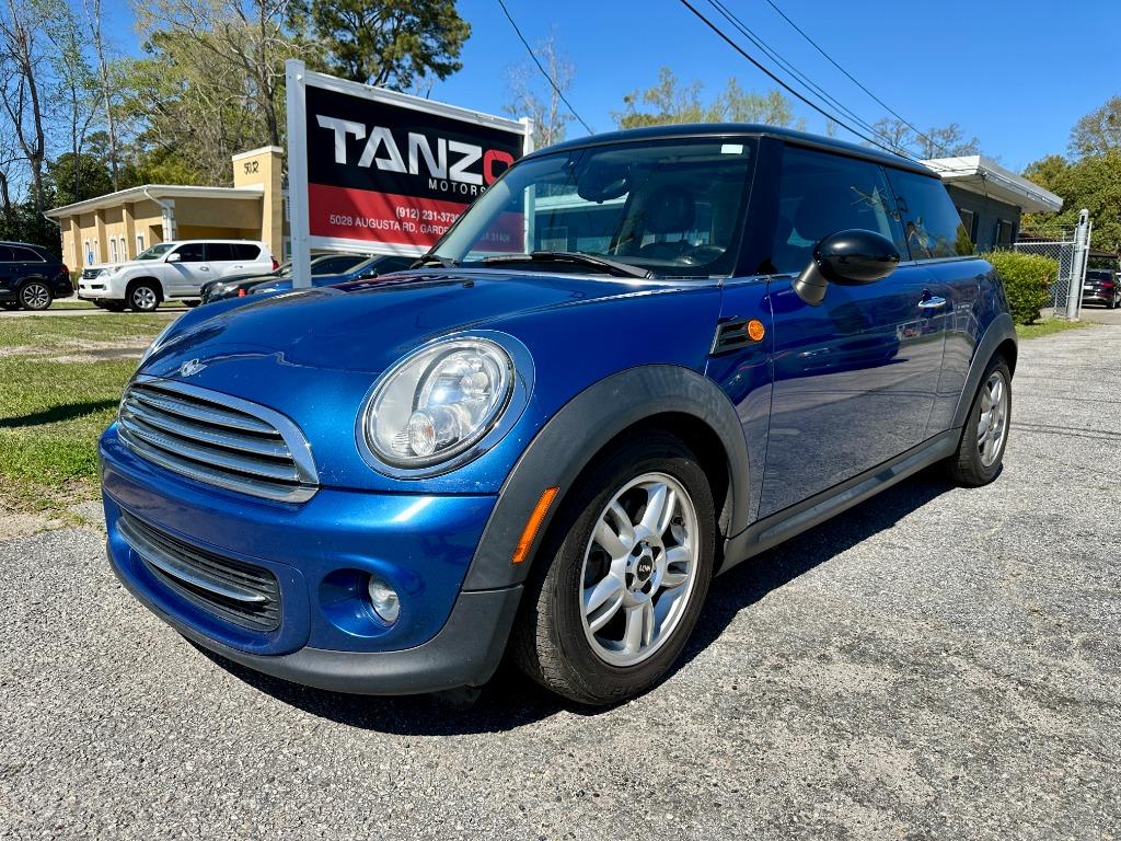 2013 MINI Cooper photo