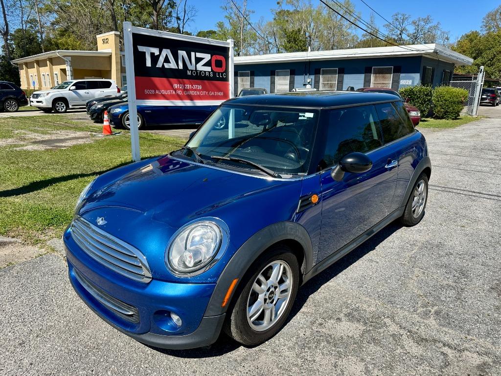 2013 MINI Cooper photo