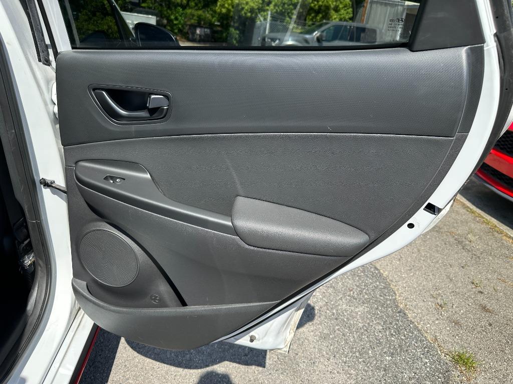 2023 Hyundai Kona - $24,000