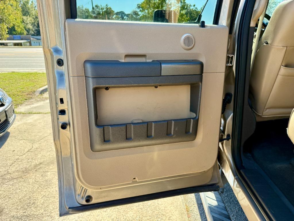 2012 Ford F-350 Super Duty - $17,500