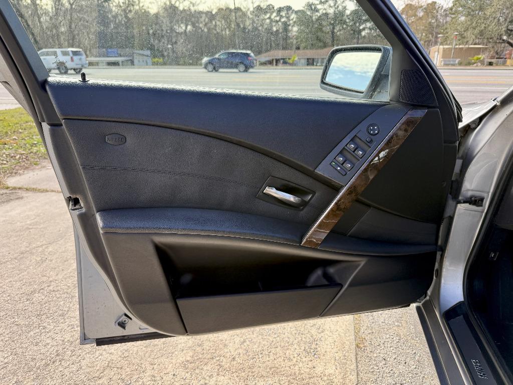 2007 BMW 530i - $5,500