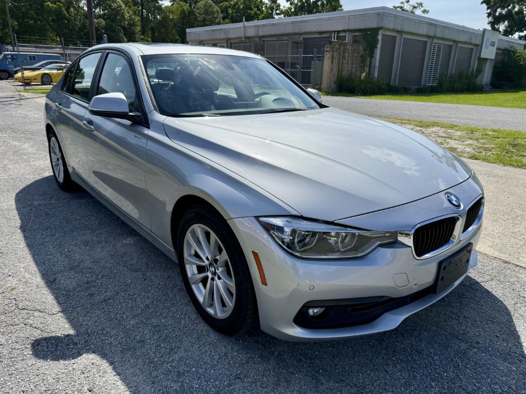 2018 BMW 320i - $10,000