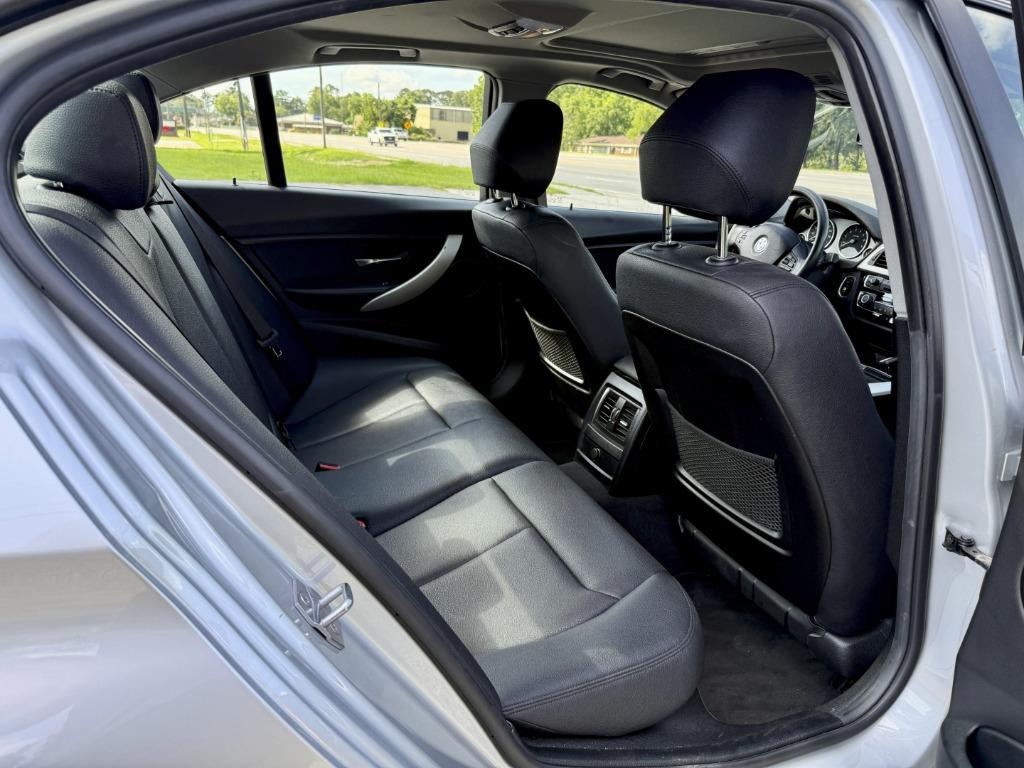 2018 BMW 320i - $10,000