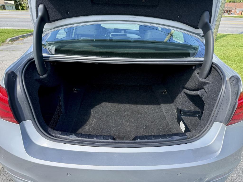 2018 BMW 320i - $10,000